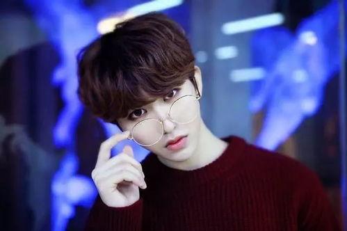 蔡徐坤谁先爆料的视频播放,揭秘幕后真相，谁先曝光引发热议